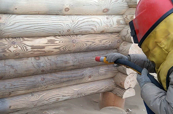 Пескоструйная обработка дерева очистка и шлифовка дома сруба и древесины